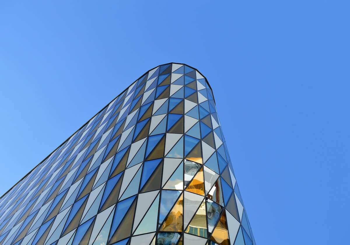 万宝路硬红格林纳达完税版批发价格是多少？万宝路硬红格林纳达完税版价钱批发 